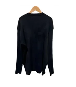 Hersecret AmyClo musta neule strassikauluksella (plus size)
