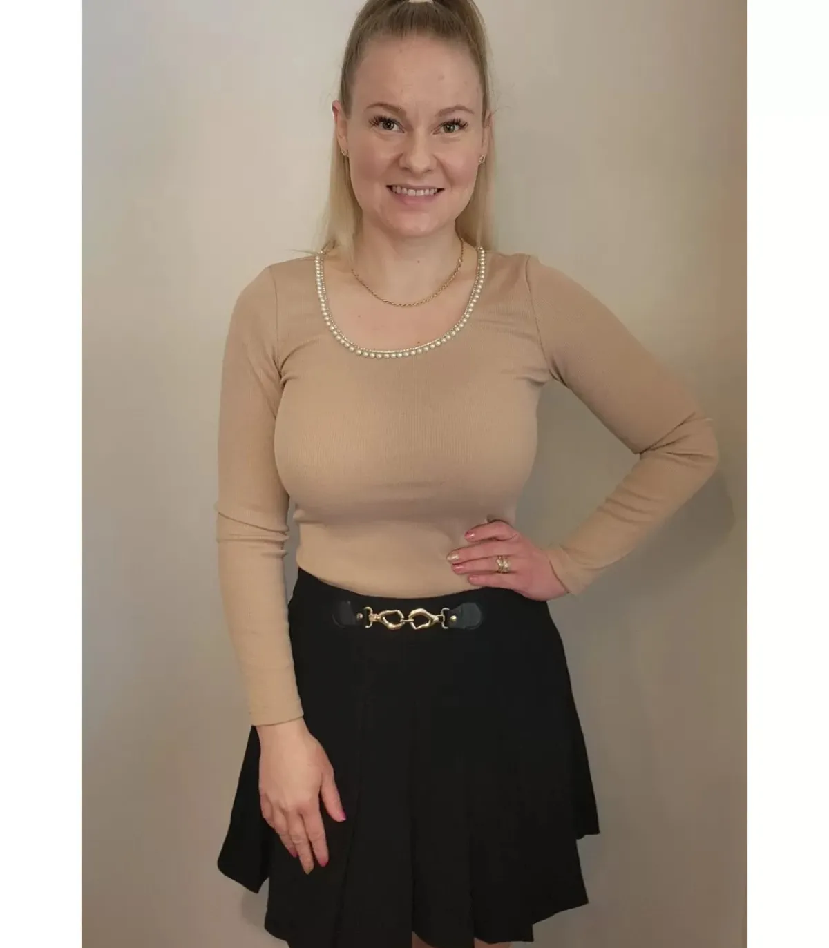 LC Beige pitkähihainen ribbipaita heikauuksea