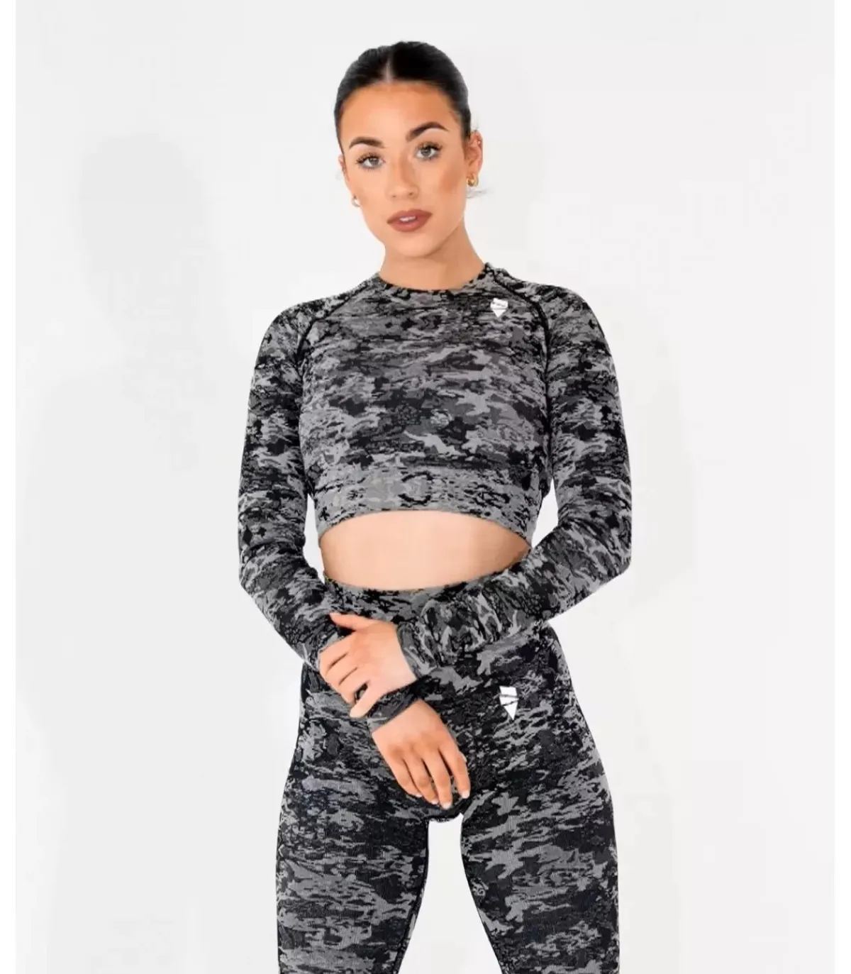 Hersecret DW uta aatokuvioinen treenipaita