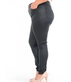 Hersecret G-smack mustat tekonahkahousut (plus size)
