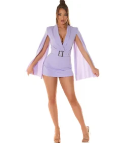 Koucla lila shortsihame v-playsuit avohihoilla ja vyöllä