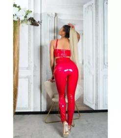 Koucla punaiet korkeavyötäröiet latex look houut