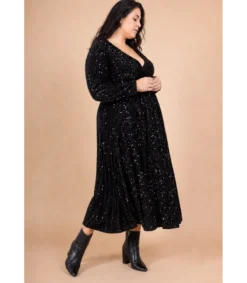 Hersecret Lilie musta pitkä v-samettimekko paljeteilla ja vyöllä (plus size)