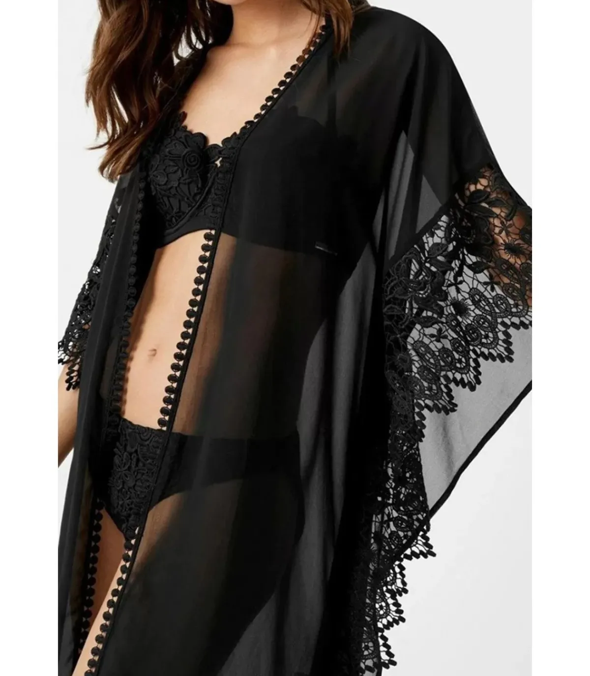 LC Musta mesh kimono koristekirjailuilla