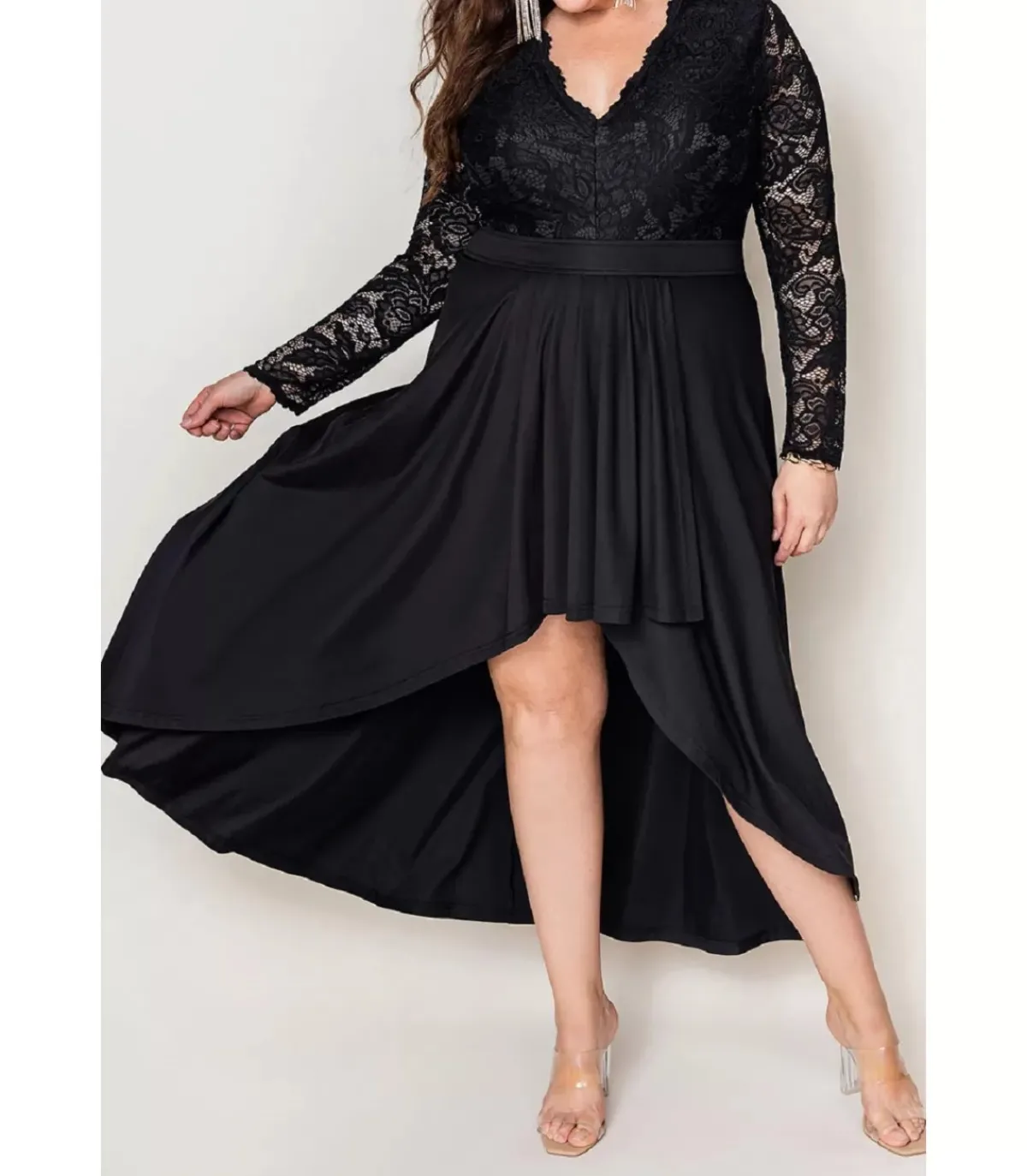 LC Musta pitsihihainen high low -juhlamekko (plus size)