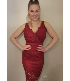 LC Punainen wrap-look v-pitiekko