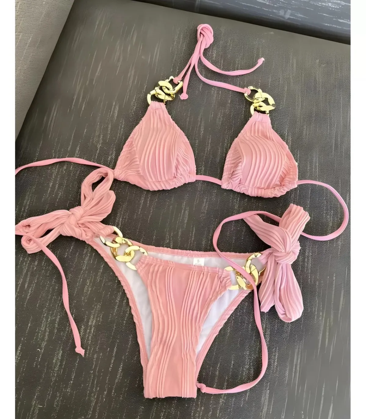 Hersecret Vaaleanpunaiset ketjukoristeiset narubikinit