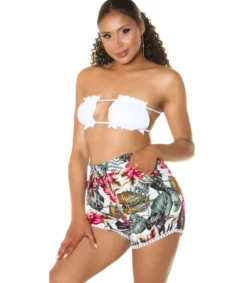 Koucla Valkoiset lehtikuvioiset kesäshortsit