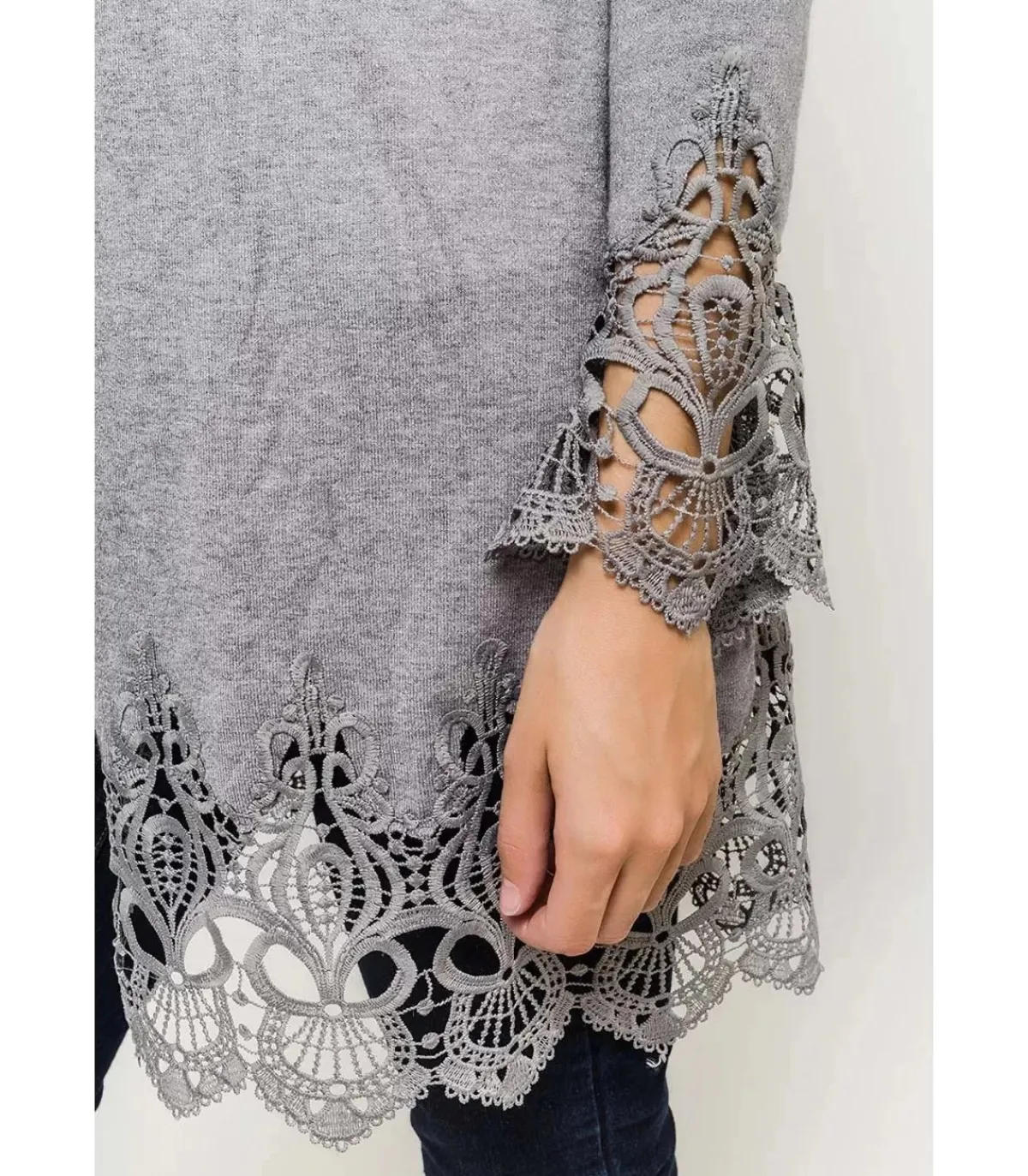 Hersecret WHOO harmaa koristekirjailtu neuletakki